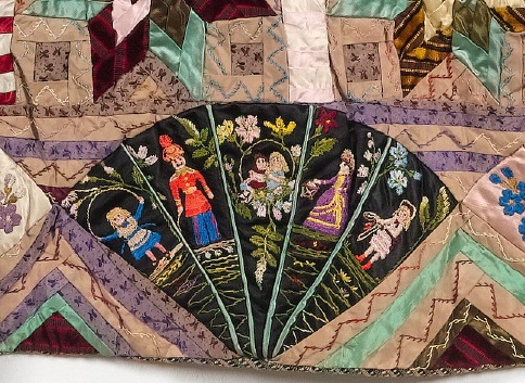 Jubilee Quilt embroidered fan detail