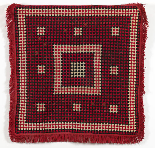 Small Uniform Coverlet