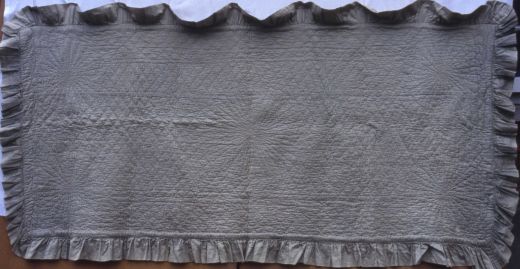 Long North Country Quilt (frilled)