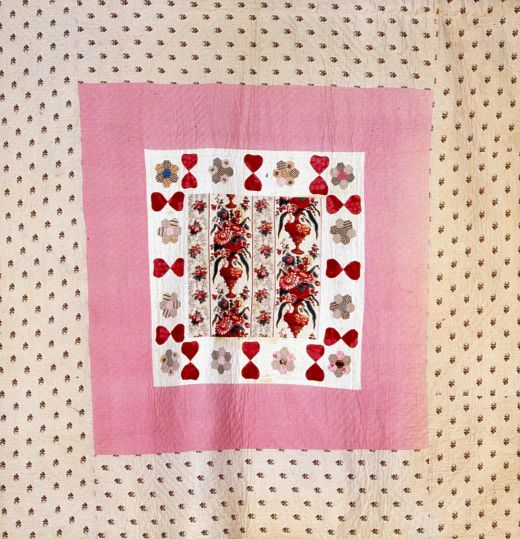 Bath Simple Frame Quilt