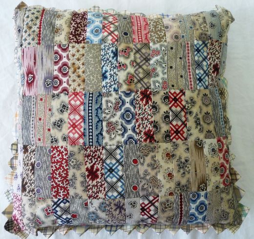 Prairie Points Cushion