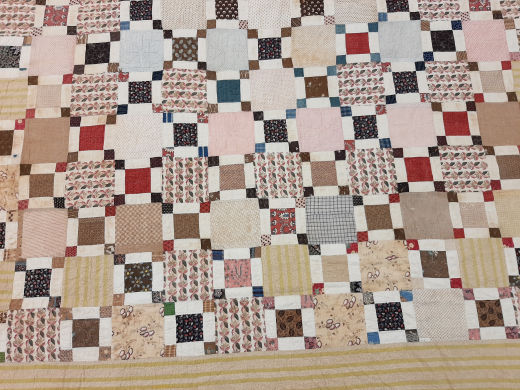 Alternating Nine Patch Quilt